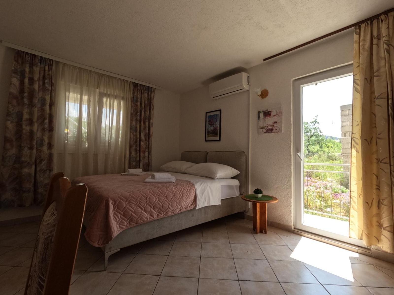 Apartmani Lena Szybenik Zewnętrze zdjęcie